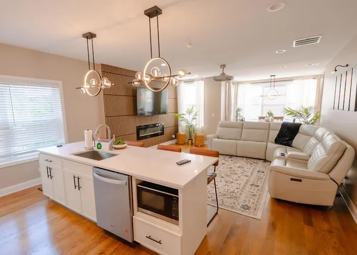 Apartamento Luxury Stylish 3br Minutes From Downtown Chicago