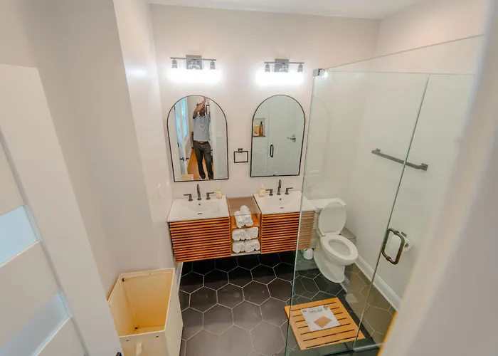 Luxury Stylish 3br Minutes From Downtown * Chicago